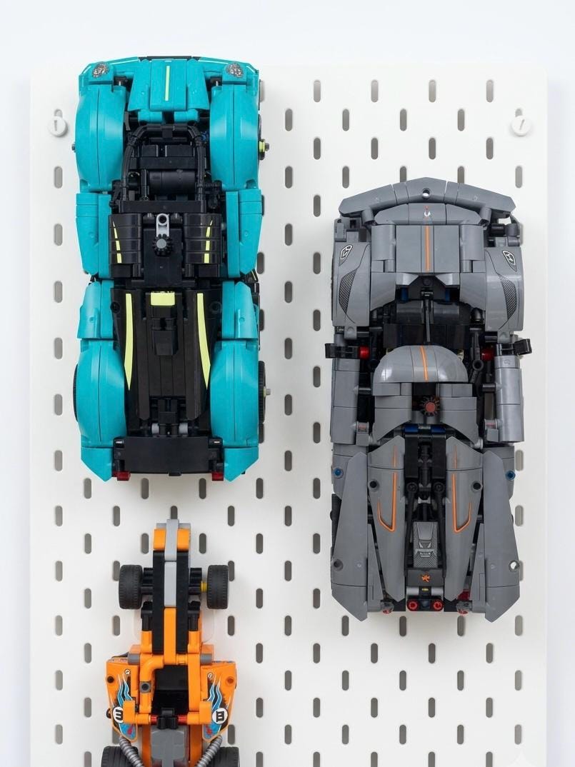 Mounting Bracket for IKEA Skadis Pegboard | Custom-Designed for LEGO® Technic™ Vehicles - Perfect for Home Office or Creative Studio